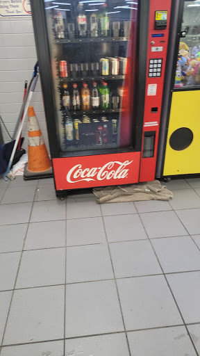 Laundromat «Laundry Park LLC», reviews and photos, 907 S Orange Ave # 1, East Orange, NJ 07018, USA