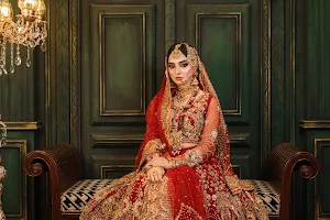 Naina's Beauty Salon image