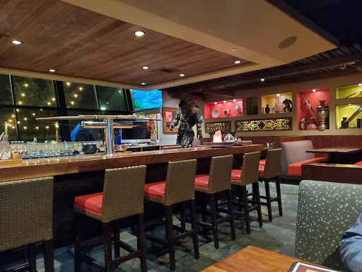 Shopping Mall «Laguna Hills Mall», reviews and photos, 24155 Laguna Hills Mall, Laguna Hills, CA 92653, USA