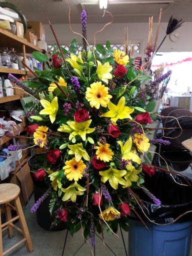 Florist «A & B Florist», reviews and photos, 908 S Cashua Dr, Florence, SC 29501, USA