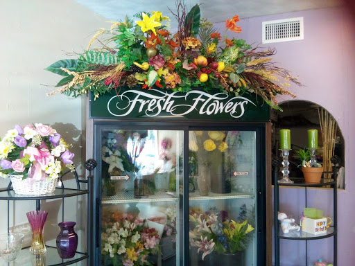 Fort Myers Flower House, 3441 Fowler St, Fort Myers, FL 33901, USA, 