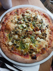 Pizza du Pizzeria Restaurant L'Ecurie à Nice - n°13