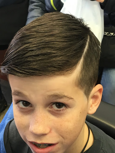 Barber Shop «David Barbershop», reviews and photos, 194 Court St, Brooklyn, NY 11201, USA