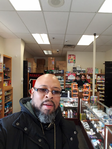 Shopping Mall «Surrey Square Mall & Center», reviews and photos, 4500 Montgomery Rd, Cincinnati, OH 45212, USA