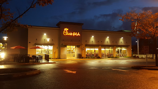 Fast Food Restaurant «Chick-fil-A», reviews and photos, 3026 196th St SW, Lynnwood, WA 98036, USA