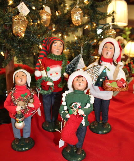 Furniture Store «Romberger Furniture Inc», reviews and photos, 190 E Main St, Valley View, PA 17983, USA