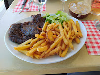 Plats et boissons du Restaurant Le Nautic à Hyères - n°13