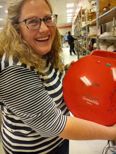 Thrift Store «Plaza Thrift Store», reviews and photos, 135 S Central Expy, McKinney, TX 75070, USA