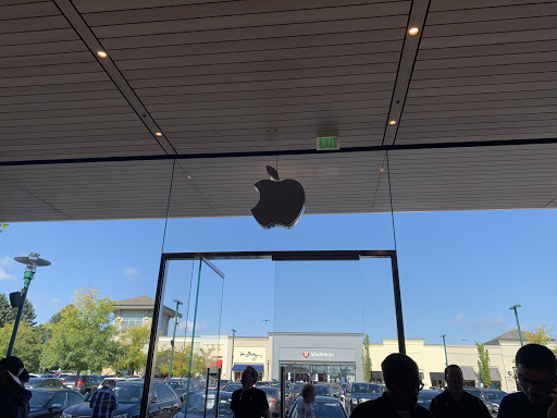 Computer Store «Apple Lehigh Valley», reviews and photos, 250 Lehigh Valley Mall, Whitehall, PA 18052, USA