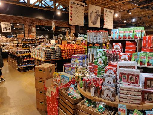 Market «Westborn Market», reviews and photos, 27659 Woodward Ave, Berkley, MI 48072, USA