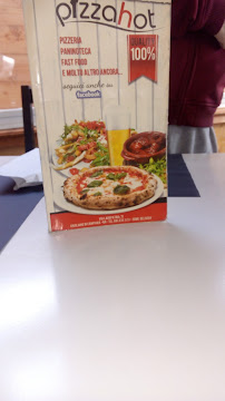 Pizza Hot à Giugliano in Campania menu