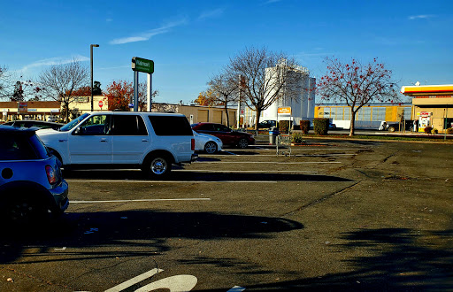 Supermarket «Walmart Neighborhood Market», reviews and photos, 255 Lincoln Blvd, Lincoln, CA 95648, USA