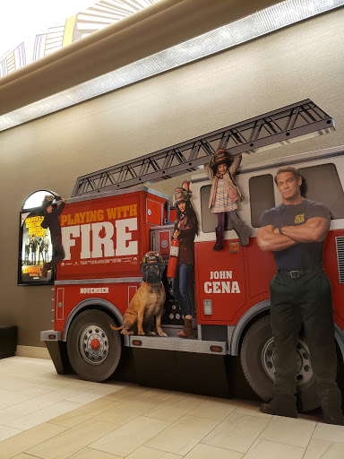 Movie Theater «AMC Loews Liberty Tree Mall 20», reviews and photos, 100 Independence Way, Danvers, MA 01923, USA