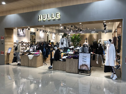 HULLE（ヒュル）小松店