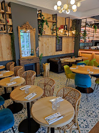 Atmosphère du Restaurant français La Villa Coublay à Vélizy-Villacoublay - n°3