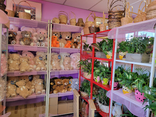 Florist «Morning Pond Flowers & Design», reviews and photos, 899 Blooming Grove Turnpike, Vails Gate, NY 12584, USA