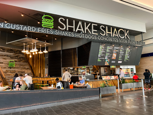 Shopping Mall «King of Prussia Mall», reviews and photos, 160 N Gulph Rd, King of Prussia, PA 19406, USA