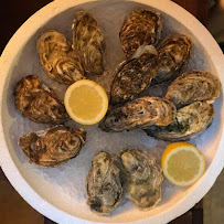 Huître du Restaurant de fruits de mer Opium, La Cabane à Paris - n°13