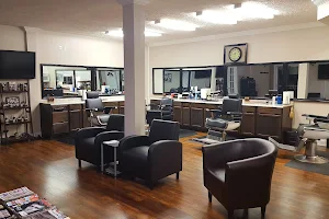 Taylor Made Cuts barber shop image