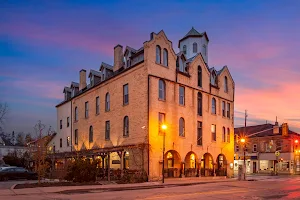 Arlington Hotel image