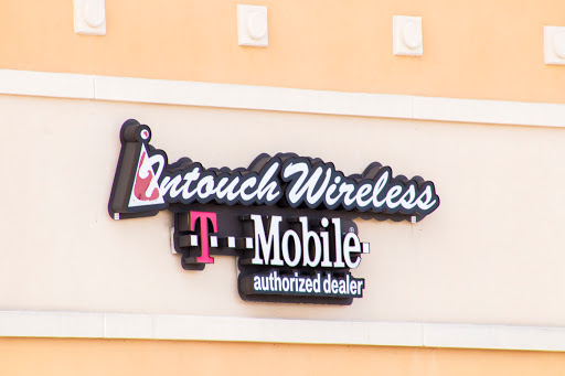 Cell Phone Store «Phone Repair - Intouch Wireless», reviews and photos, 2150 S Texas 6 #160, Houston, TX 77077, USA