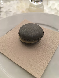 Macaron du Restaurant 86Champs - L'Occitane x Pierre Hermé à Paris - n°13