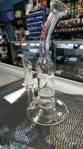 Tobacco Shop «BELLAIRE SMOKE SHOP», reviews and photos, 7710 Bellaire Blvd, Houston, TX 77036, USA