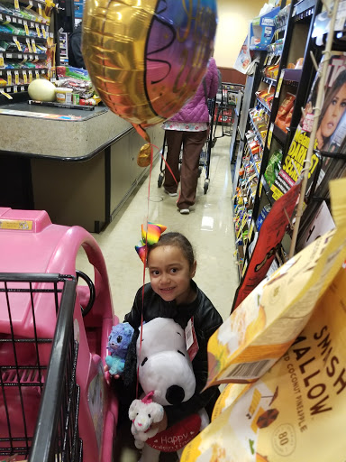 Shopping Mall «Fox Mall», reviews and photos, 1419 Burlingame Ave, Burlingame, CA 94010, USA