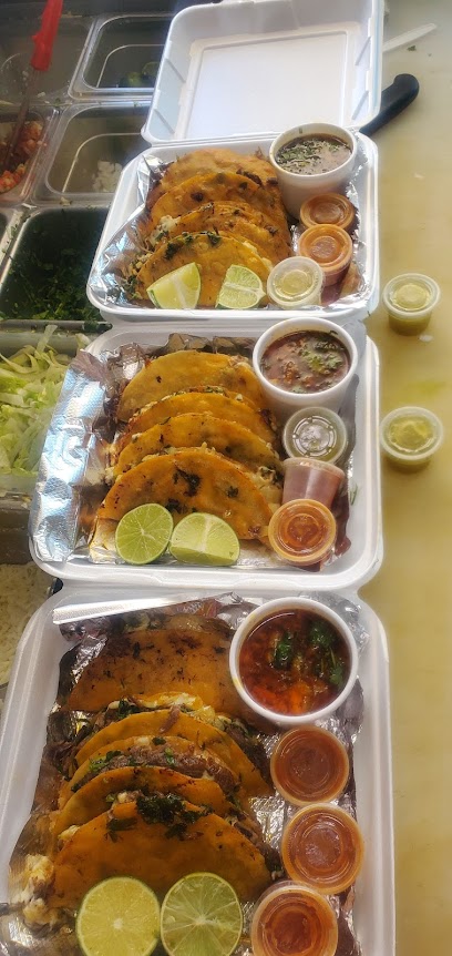 Tacos Don guicho y su fam. # 2