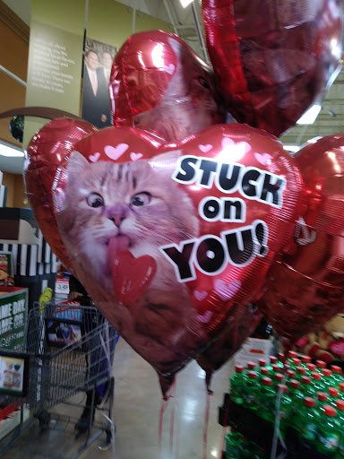 Grocery Store «Schnucks», reviews and photos, 3100 Madison Ave, Granite City, IL 62040, USA