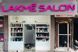 Lakme Salon Colaba image