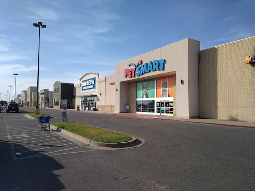 PetSmart, 1417 W Interstate 240 Service Rd, Oklahoma City, OK 73159, USA, 