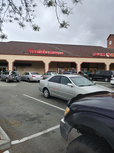 Grocery Store «Westlake Market», reviews and photos, 1260 Lake Blvd, Davis, CA 95616, USA