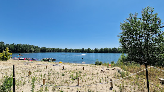 Issoire Plajı