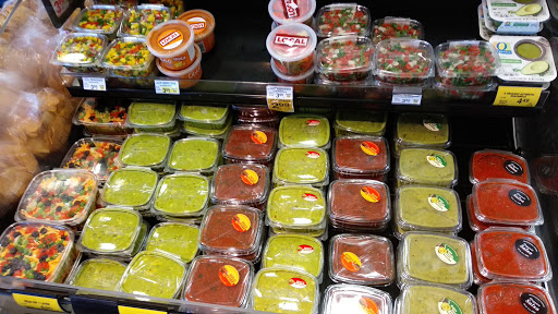 Grocery Store «Vons», reviews and photos, 5610 Lake Isabella Blvd, Lake Isabella, CA 93240, USA