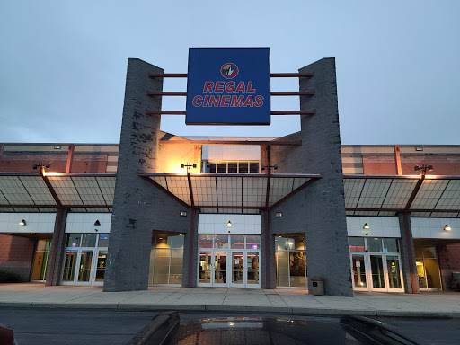 Movie Theater «Regal Cinemas Harrisburg 14», reviews and photos, 1500 Caughey Dr, Harrisburg, PA 17112, USA