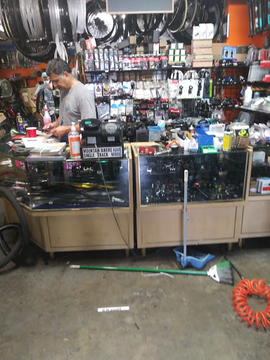 Bicycle Store «Woodside Bike Shop», reviews and photos, 1523 Woodside Rd, Redwood City, CA 94061, USA