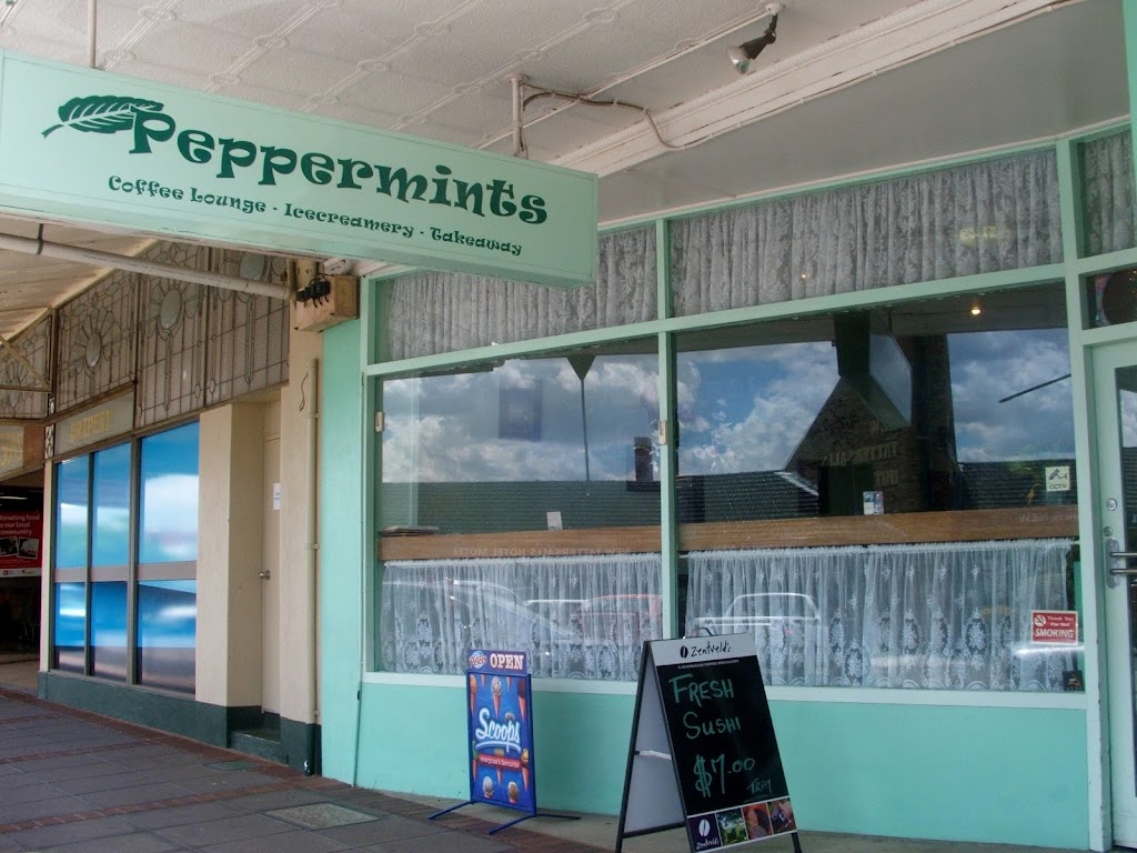 Peppermints Cafe 2370
