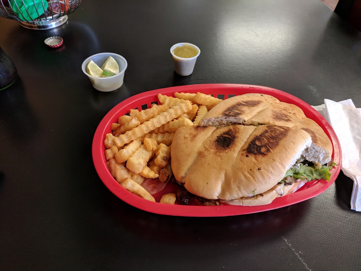 Toucan's Tortas & Grill