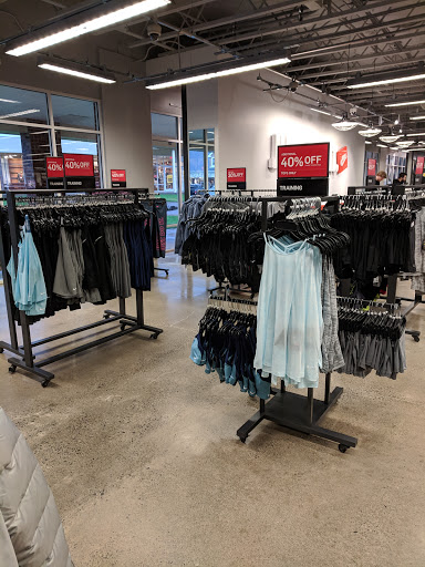 Sporting Goods Store «Nike Factory Store», reviews and photos, 1500 SE East Devils Lake Rd #105, Lincoln City, OR 97367, USA