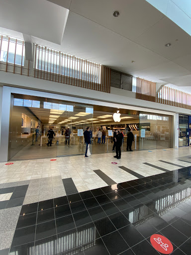 Computer Store «Apple Walt Whitman», reviews and photos, 160 Walt Whitman Rd, Huntington Station, NY 11746, USA