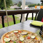 Photo n°3 de l'avis de Google.F fait le 21/07/2018 à 14:03 sur le  Pizzeria Lago à Schönau am Königssee