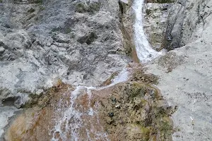 Kimadi Waterfall image