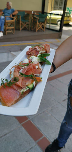 Opinii despre ΦΙΞ în Ηράκλειο - Καφετέρια