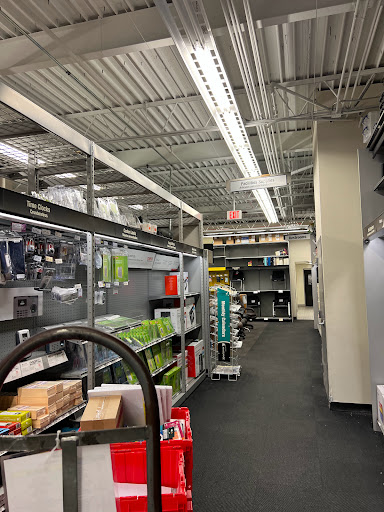 Office Supply Store «Staples», reviews and photos, 1700 W 49th St, Hialeah, FL 33012, USA