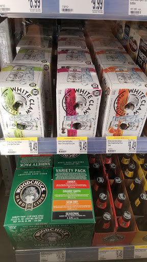 Beer Store «Hunt Valley Wine, Liquor & Beer», reviews and photos, 116 A Shawan Rd, Hunt Valley, MD 21030, USA