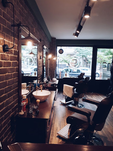 Opinii despre The BarberBar în Πυλαία - Κουρείο