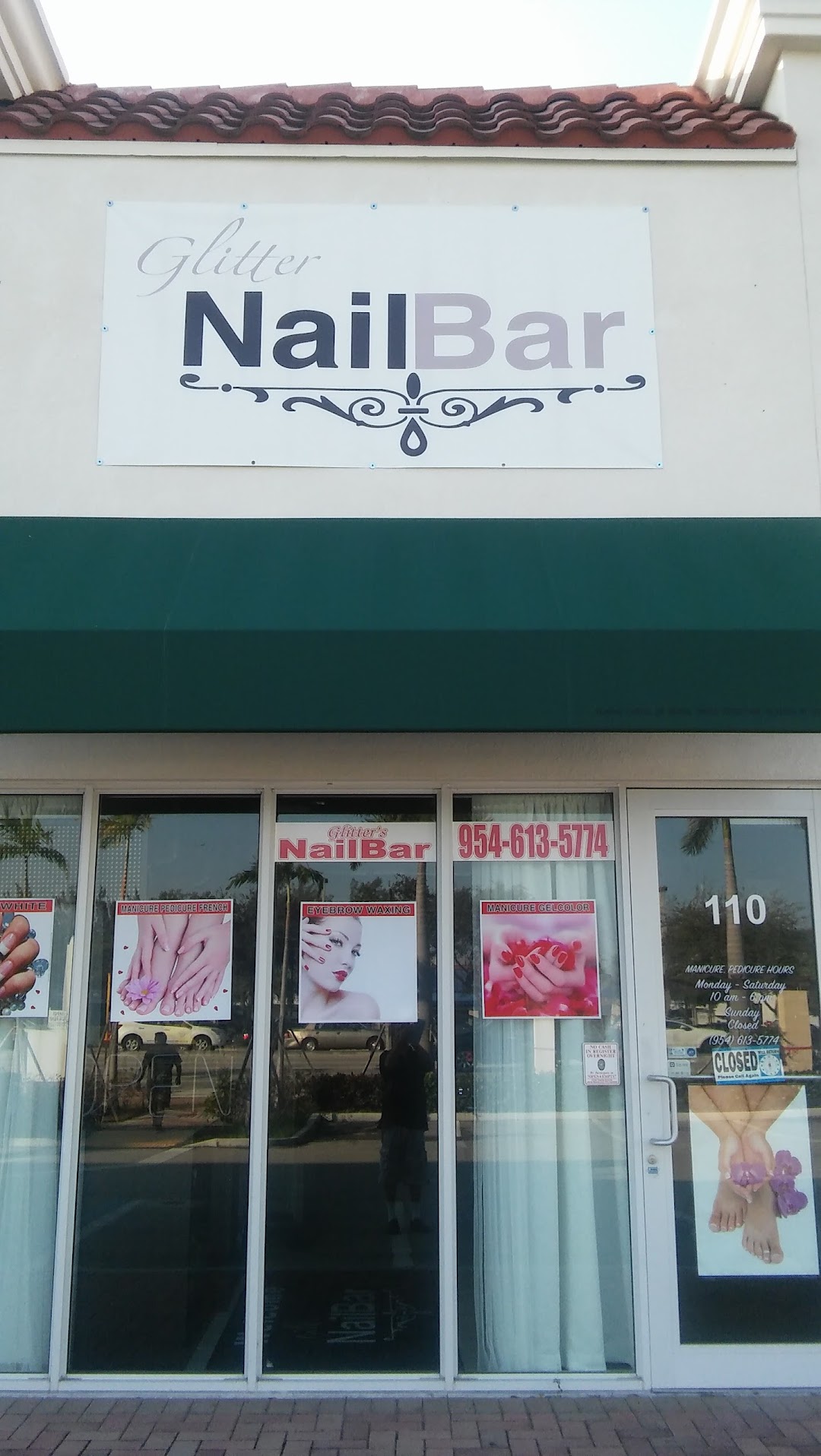 Glitter Nail Bar And Spa