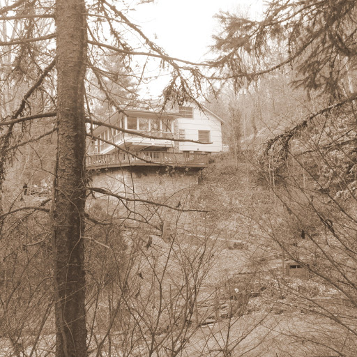 Bed & Breakfast «Red Leaf River Inn», reviews and photos, 146 Chestnut Walk Dr, Waynesville, NC 28786, USA