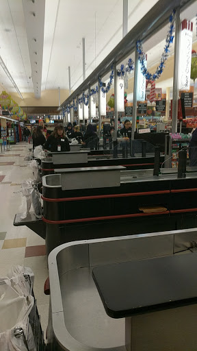 Grocery Store «Tops Friendly Markets», reviews and photos, 271 Main St, New Paltz, NY 12561, USA